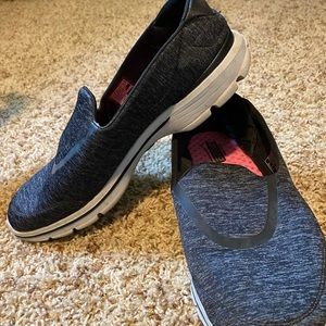 Skechers go walk 3